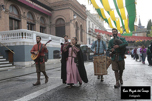 Músicos del Mercado Cervantino por fotógrafo profesional en Madrid