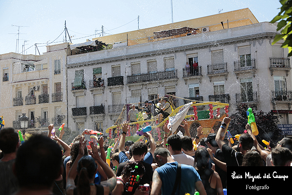 Batalla Naval de Vallecas por fotógrafo de eventos en Madrid