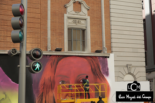 Mural feminista por fotógrafo profesional en Madrid