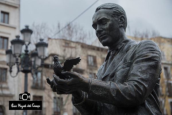 Estatua de Lorca en Madrid