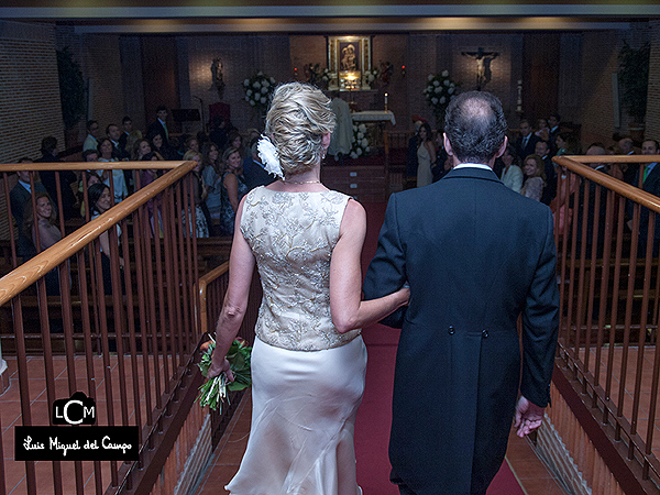 Fotógrafos profesionales de bodas en Madrid